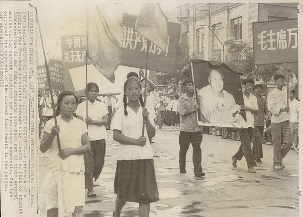 1966꣬ĸڼѧС