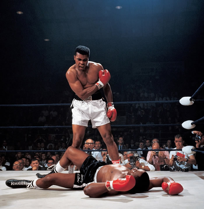 1965꣬Sonny Liston ĵڶֱУʹġӰȭphantom punch Liston أֱ롣