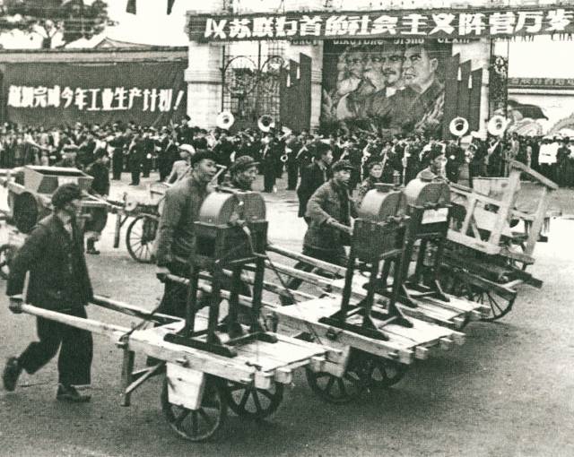 1958꣬ʱƳ·Ĺ